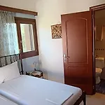 Evinos Village * Jéfira Baniá