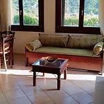 Nyaraló Evinos Village