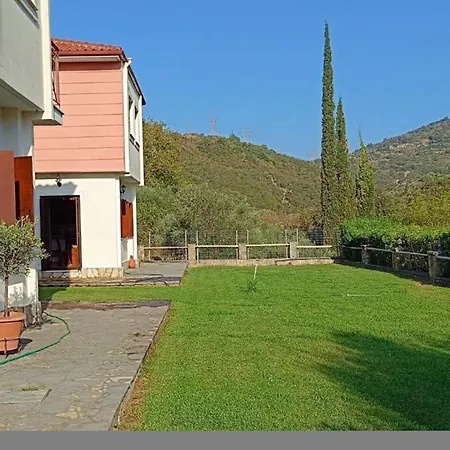 Evinos Village Сasa de vacaciones Gefira Mpania