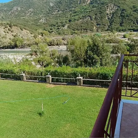 Evinos Village *