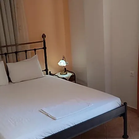 Evinos Village * Gefira Mpania