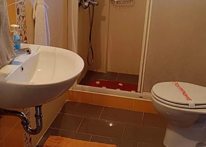 Evinos Village بيت للعطل